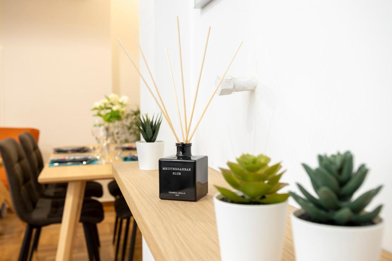 Athensblues Paleo Faliro Flisvos Marina 1 Bedroom Flat ภายนอก รูปภาพ